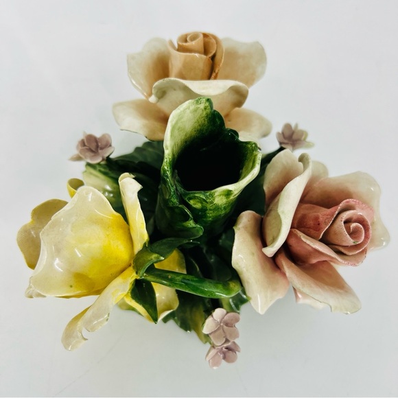 Vintage Capodimonte Handmade Porcelain Flower Candlestick Holder, Italy 1950’s - Picture 10 of 15
